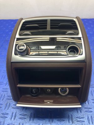 2016-2018 BMW 750i Brown Center Console Temperature Control Module with Heated Seats - Rear (Used OEM)
