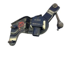 2010-2014 Subaru Legacy Headlamp Leveling Control Sensor - Rear (Used OEM)