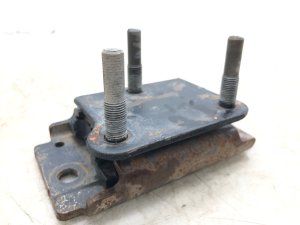 2017-2021 Nissan NV3500 Engine Mount Insulator - Rear (Used OEM)