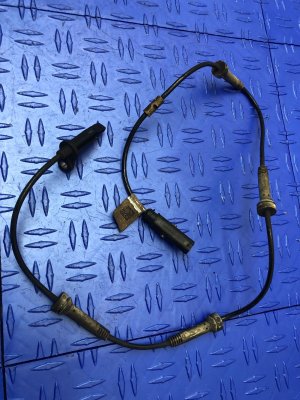 2017-2023 BMW 528i ABS Wheel Speed Sensor - Rear (Used OEM)