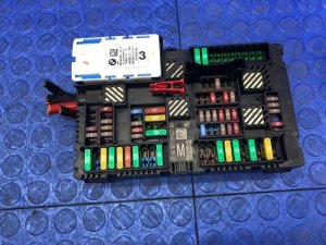 2017-2024 BMW 528i Power Distribution Fuse Box - Rear (Used OEM)