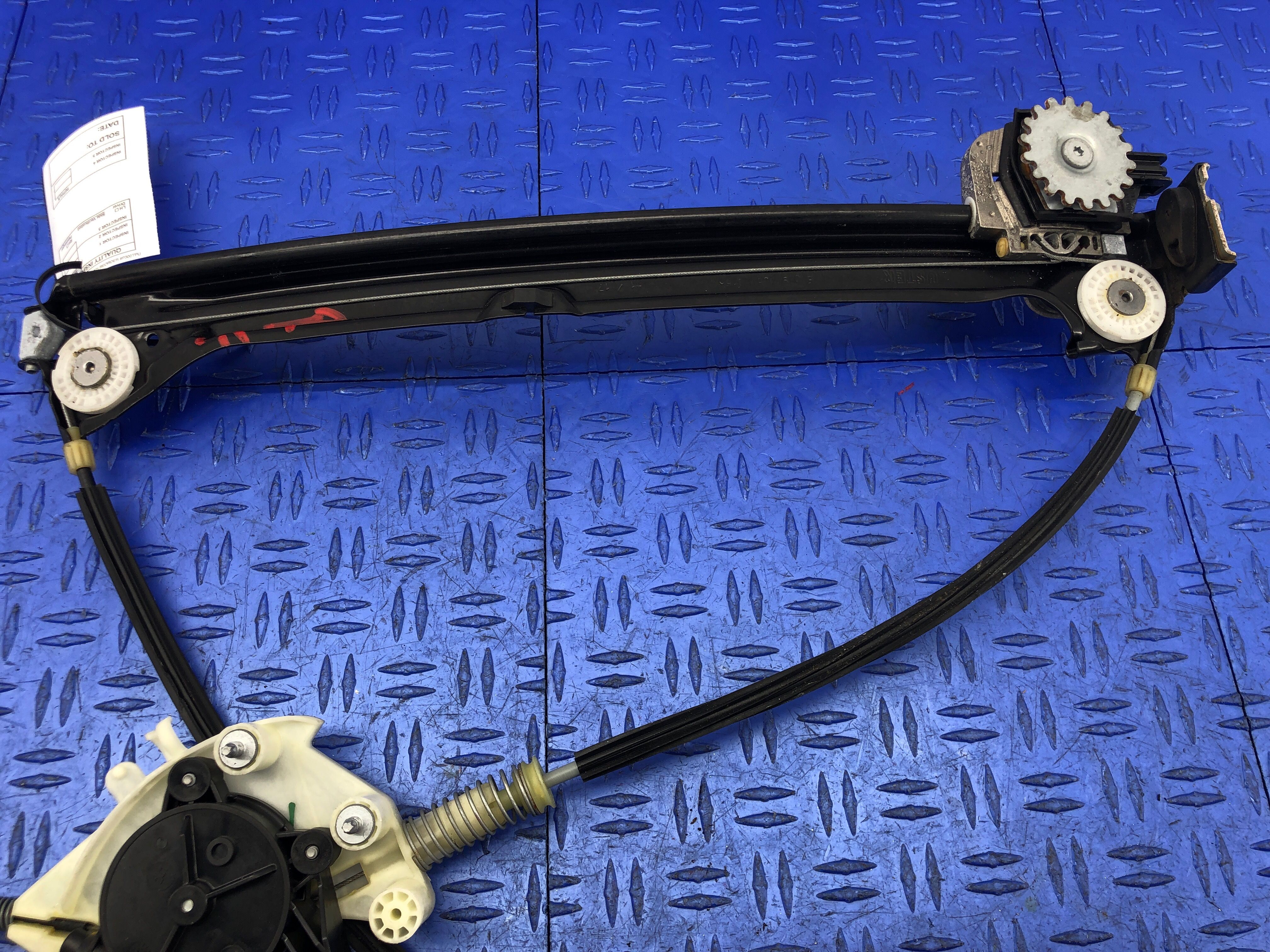 2014-2022 Maserati Quattroporte Power Window Regulator and Motor Assembly - Front, Right (Passenger) (Used OEM)