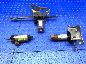 2017-2023 BMW 530i Seat Adjustment Motor Set - Front (Used OEM)