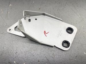 2020-2023 McLaren GT Miscellaneous Support Bracket (Used OEM)