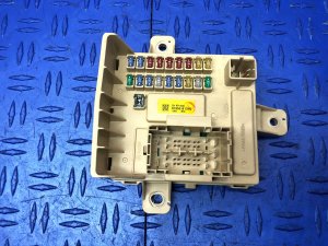 2017 Genesis G80 Cabin Junction Fuse Box (Used OEM)