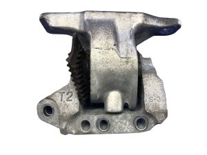 2021-2025 Toyota Sienna Engine Mount - Front (Used OEM)