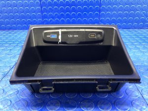 2022-2023 Hyundai Santa Cruz Center Console Charger Port Control Trim Panel (Used OEM)