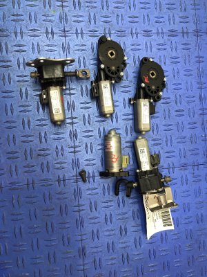 2013-2019 BMW 640i Seat Motor Set (5 Pieces) - Front, Left (Driver) (Used OEM)