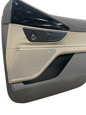 2024-2025 Lincoln Nautilus Tan Door Interior Trim Panel - Front, Right (Passenger) (Used OEM)
