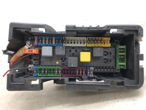 2012-2015 Mercedes-Benz ML350 Under Seat Cabin Fuse Box and Power Distribution Relay Block - Rear (Used OEM)