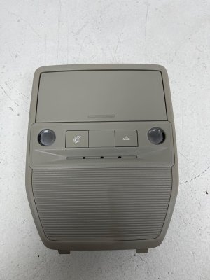 2025-2026 Nissan Kicks Overhead Console with Dome Light - Front (Used OEM)