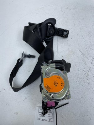 2020-2024 Mercedes-Benz GLB250 Seat Belt Assembly with Pretensioner - Front, Right (Passenger) (Used OEM)