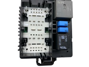2019-2022 Chevrolet Silverado 1500 Fuse Relay Junction Box (Used OEM)