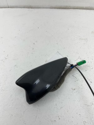 2025 Kia K4 Interstellar Gray Shark Fin Roof Radio Antenna Assembly (Used OEM)