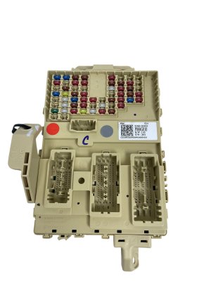 2025 Kia K4 Cabin Fuse Relay Junction Box (Used OEM)