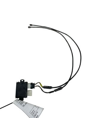 2021-2022 Toyota Venza Hands-Free Power Liftgate Kick Sensor Control Module (Used OEM)