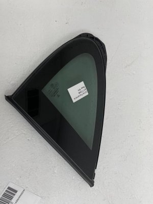 2017-2023 Porsche Panamera Quarter Glass without Privacy Tint - Rear, Right (Passenger) (Used OEM)