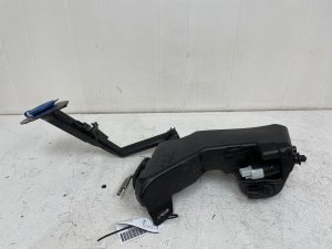 2015-2023 Mercedes-Benz C280 Windshield Washer Fluid Reservoir (Used OEM)
