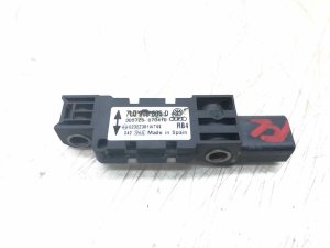 2003-2010 Porsche Cayenne Crash Impact Airbag Sensor Set - Front (Used OEM)