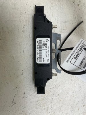 2013-2016 Porsche Boxster Aerial Booster Antenna Amplifier (Used OEM)