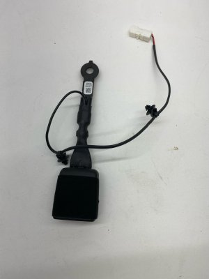 2019-2025 BMW X4 Black Seat Belt Buckle - Front (Used OEM)