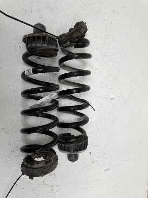 2019-2025 BMW 328i Suspension Coil Spring Set - Rear (Used OEM)