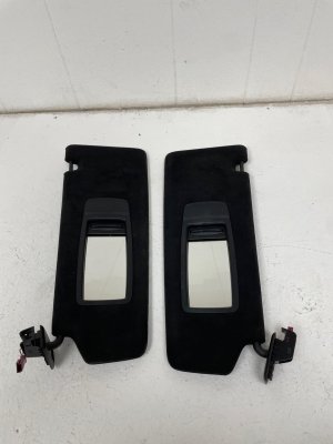 2021-2023 BMW M550i xDrive Black Sun Visor Set - Front, Right (Passenger) (Used OEM)