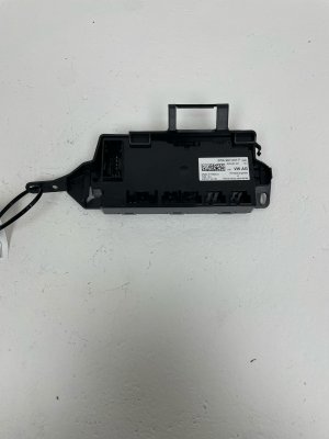 2023-2025 Volkswagen Golf HVAC Temperature Control Module (Used OEM)