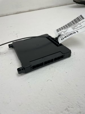 2023-2025 Toyota Prius Multiplex Network Door Gateway Control Module (Used OEM)