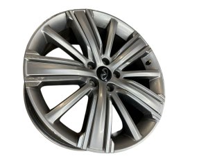 2020-2023 INFINITI QX50 Silver 20x8.5 10-Spoke Machined Silver Alloy Wheel (Used OEM)