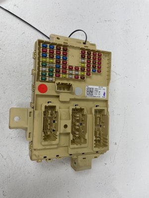 2025 Kia K5 Cabin Fuse Relay Junction Box (Used OEM)