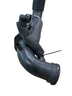 2017-2024 Mini Cooper Countryman Intercooler Air Intake Resonator Duct (Used OEM)
