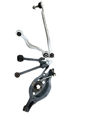 2021-2025 Lexus IS300 Upper and Lower Suspension Control Arm Set - Rear, Right (Passenger) (Used OEM)