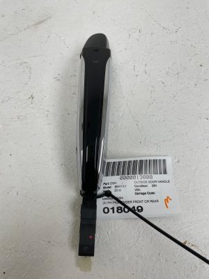 2016-2020 Bentley Bentayga Black Chrome Trim Exterior Door Handle - Front, Right (Passenger) (Used OEM)