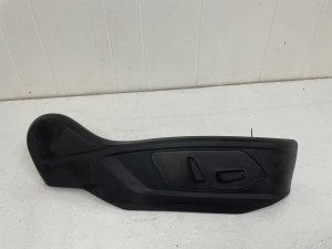 2022-2025 Hyundai Tucson Power Seat Adjustment Control Switch - Right (Passenger) (Used OEM)