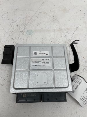 2021-2024 Kia Sorento Engine Control Module (ECM) (Used OEM)