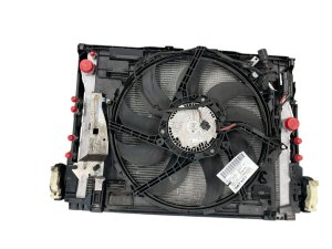2013-2016 BMW M5 Radiator Condenser Intercooler Fan Assembly - Front (Used OEM)