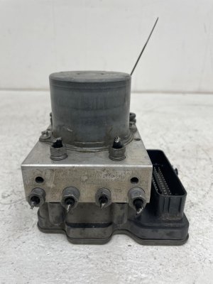 2017-2020 Maserati Levante ABS Pump and Control Module (Used OEM)
