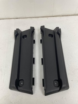 2025-2026 Nissan Kicks Luggage Trim Bracket Set - Rear (Used OEM)