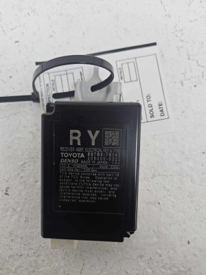 2021-2025 Lexus UX250h Keyless Entry and Tire Pressure Monitoring Control Module (Used OEM)