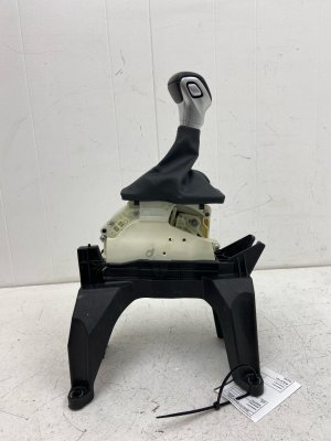 2020-2025 Kia Telluride Floor Transmission Shift Lever Assembly (Used OEM)
