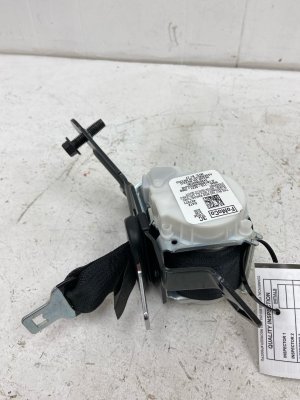 2018-2024 Ford Expedition 3rd Row Center Seat Belt Assembly - Rear, Left (Driver) (Used OEM)