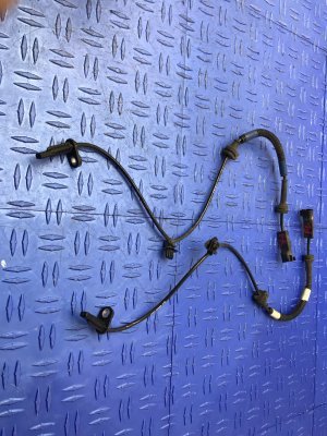 2019-2023 Lincoln Nautilus ABS Wheel Speed Sensor Set - Front (Used OEM)