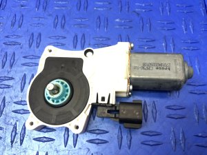 2017-2020 Jaguar XE Door Window Motor - Front (Used OEM)
