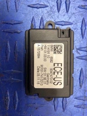 2011-2017 BMW 550i GT iDrive Media Touch Control Module (Used OEM)