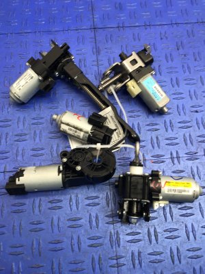 2021-2025 Genesis G80 Seat Motor Set (5-Piece) - Front, Left (Driver) (Used OEM)