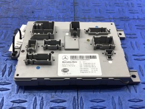 2016 Mercedes-Benz S500 Trunk Signal Activation Lamp Control Module - Rear (Used OEM)