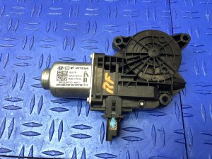2022-2024 Hyundai Santa Cruz Door Power Window Motor - Front, Right (Passenger) (Used OEM)