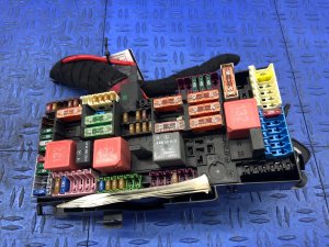 2014-2019 Mercedes-Benz S320 Trunk Mounted Cabin Fuse Relay Box - Rear (Used OEM)