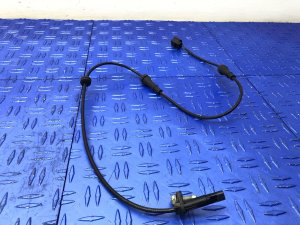 2022-2025 INFINITI QX60 Wheel ABS Speed Sensor - Front (Used OEM)